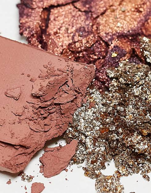 Huda Beauty Empowered Eye Shadow Palette 0.3oz 4.3g, Rich Golds, Coppers, Browns, Neutrals