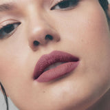 Fenty Beauty Icon Velvet Liquid Lipstick 5.5g Creamy Whipped Texture #color_O4 RiRI