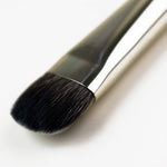 MAC Split Fibre All Over Eye Brush 235 Makeup Brushes 235