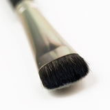 MAC Split Fibre All Over Eye Brush 235 Makeup Brushes 235
