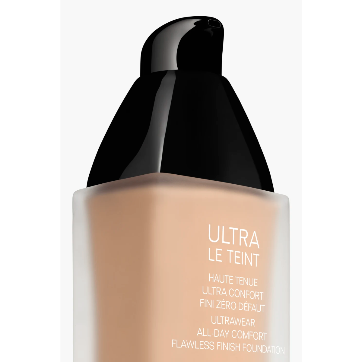 Chanel Ultra Flawless Finish Foundation 30ml Soft Matte Long-Wearing #color_BR32