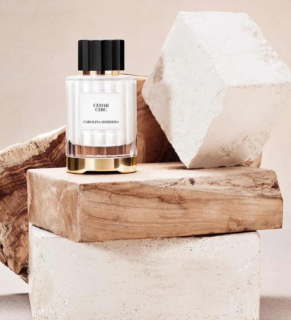 Carolina Herrera Cedar Chic EDP Woody Floral Musk Unisex 100ml