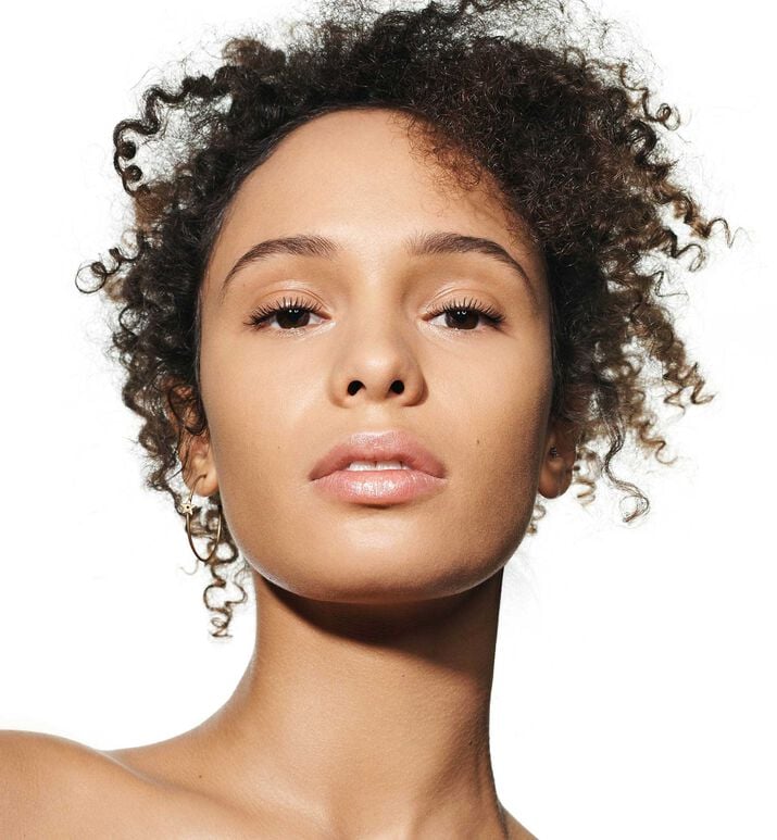 Christian Dior Backstage Face & Body Foundation Hydrating Waterproof Buildable Coverage #color_Shade 3W