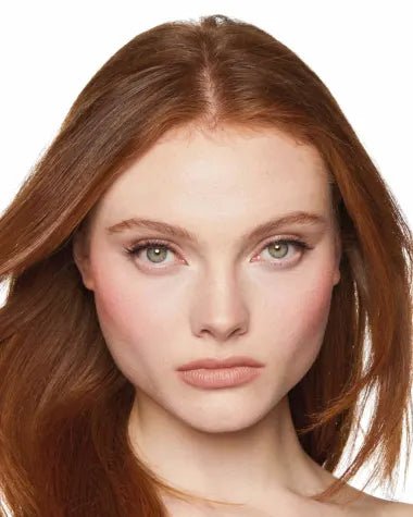 Charlotte Tilbury Cheek to Chic Blush Blusher Pillow Talk Intense 8g Peach Pink Blush #color_Pillow talk intense