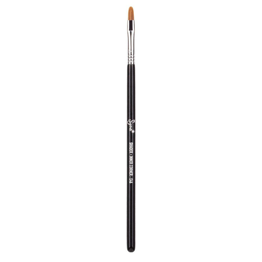 Sigma E46 Shader Inner Corner Brush | Ramfa Beauty