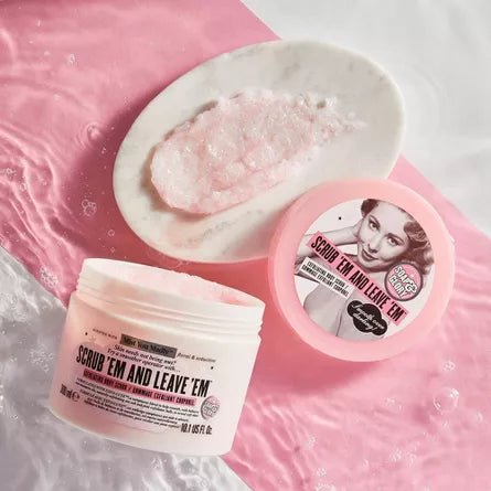 Soap & Glory Em & Leave 'Em Mist You Madly Scrub 300ml | Ramfa Beauty