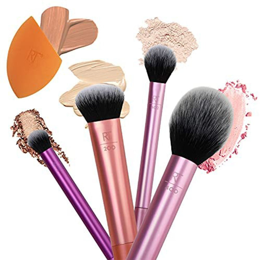 Real Techniques Everyday Essentials Brush Kit, 400 Blush Brush, 300 Deluxe Crease Brush, 402 Setting Brush, 200 Expert Face Brush, Sponge