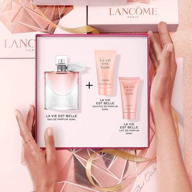 Lancome La Vie Est Belle Women Perfume Gift Set 1.0oz 30ml EAU DE PARFUM SPRAY, with Body Lotion and Shower Gel