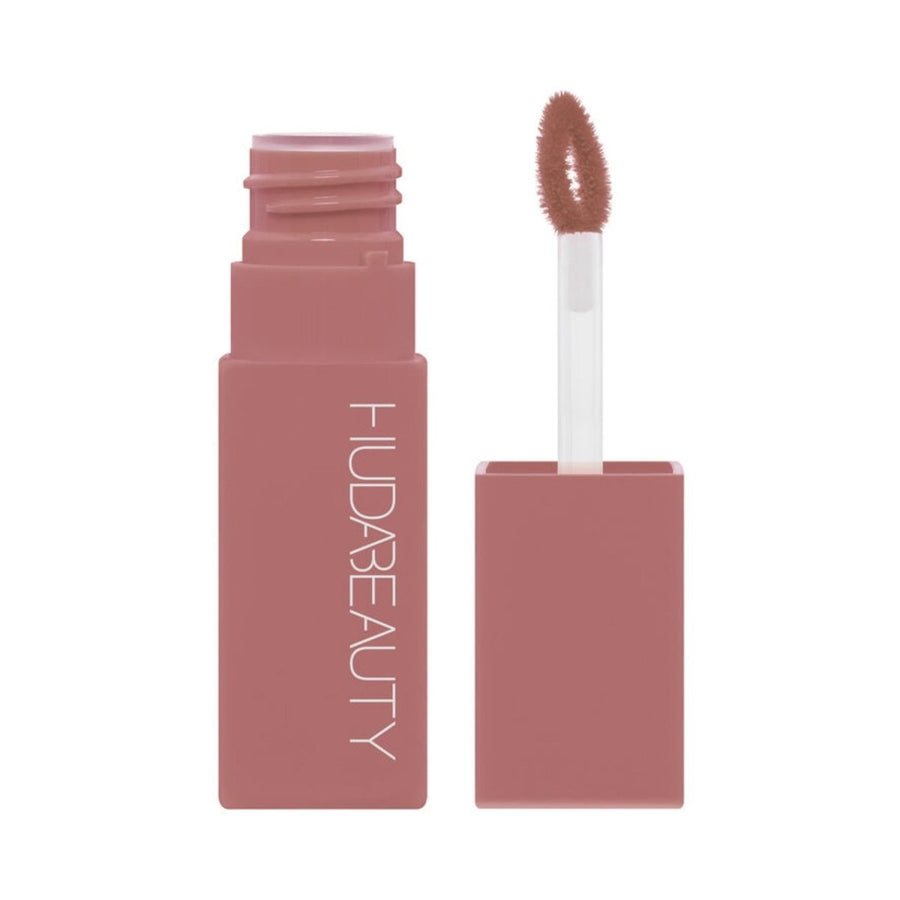 HUDA BEAUTY Lip Blush Cream Lip and Cheek Stain 6ml A Hydrating, Creamy Lip and Cheek Tint  #color_Berry Kiss