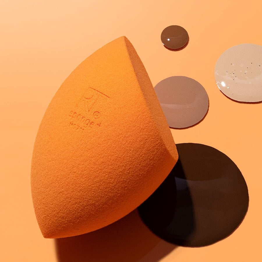 Real Techniques Miracle Complexion Makeup Sponge, Blends Liquid and Cream Makeup