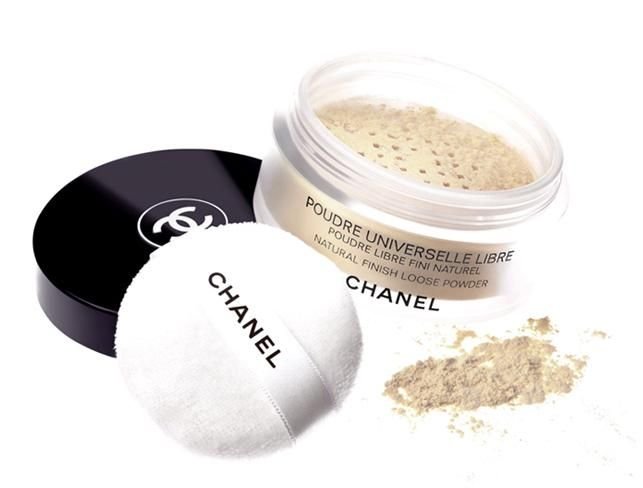 Chanel Poudre Universelle Libre Face Loose Powder 30g Matifies the Skin, Light-Weight