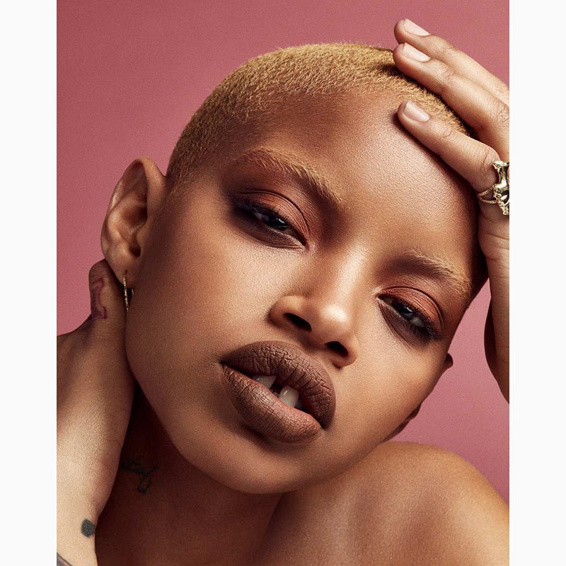 Fenty Beauty Stunna Lip Paint Longwear Fluid Lip Color Weightless, Longwear Liquid Lipstick, Matte Finish #color_Unveil