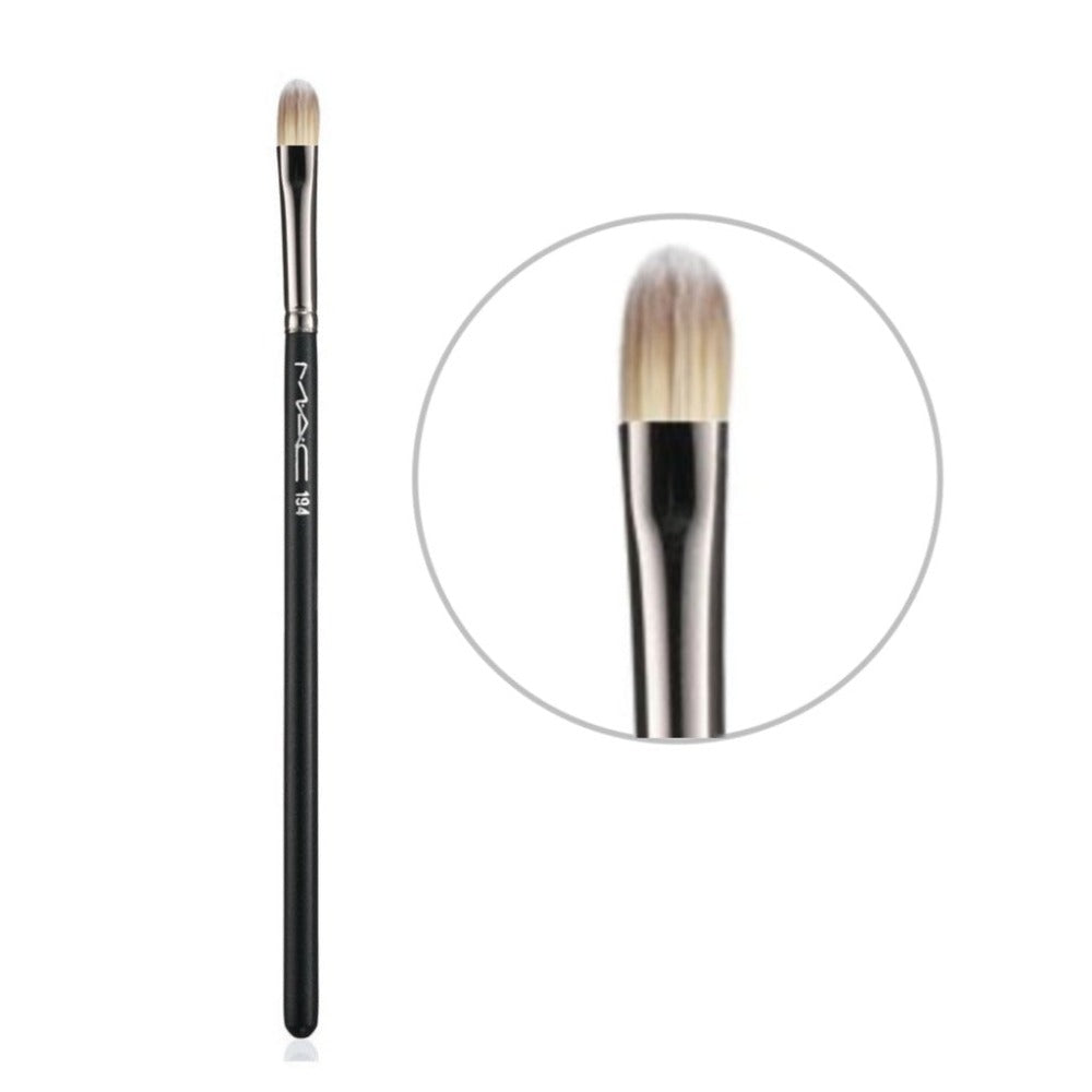 MAC Cosmetics Concealer Brush 194 | Ramfa Beauty
