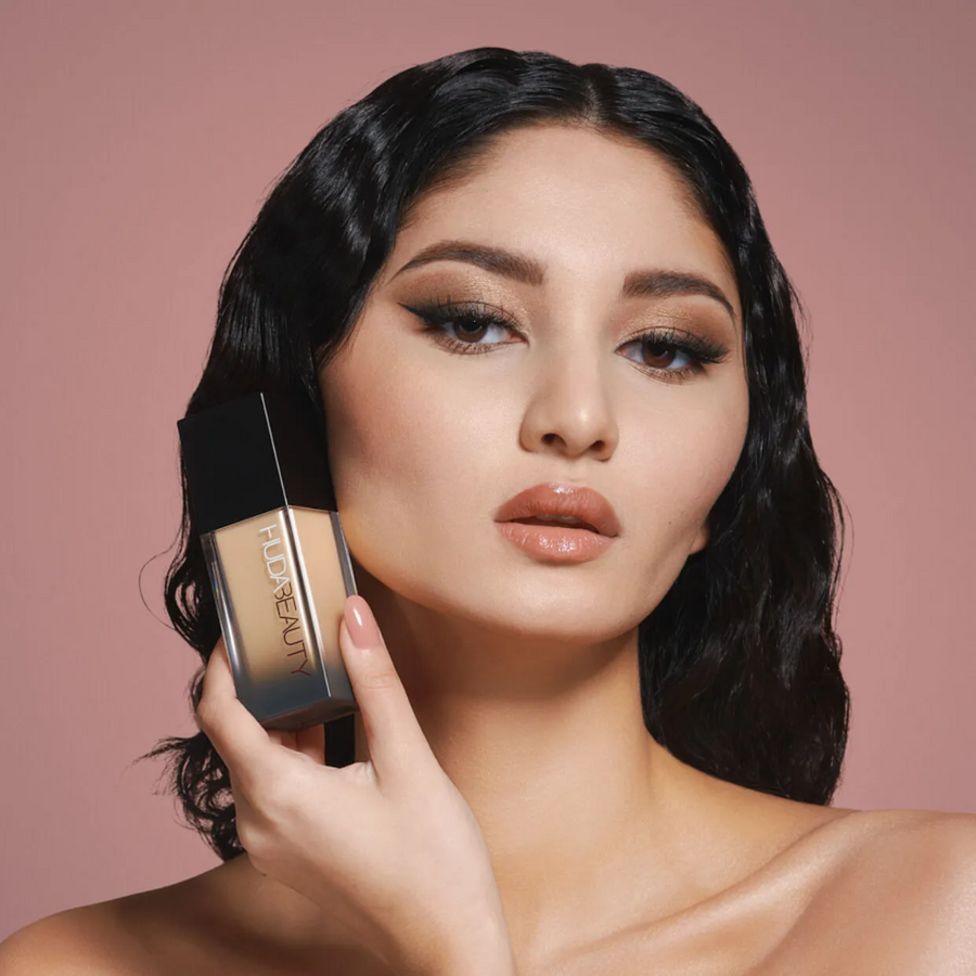 Huda Beauty FauxFilter Foundation Instant Coverage, Blurs Skin, Radiant Finish #color_Panna Cotta 130G