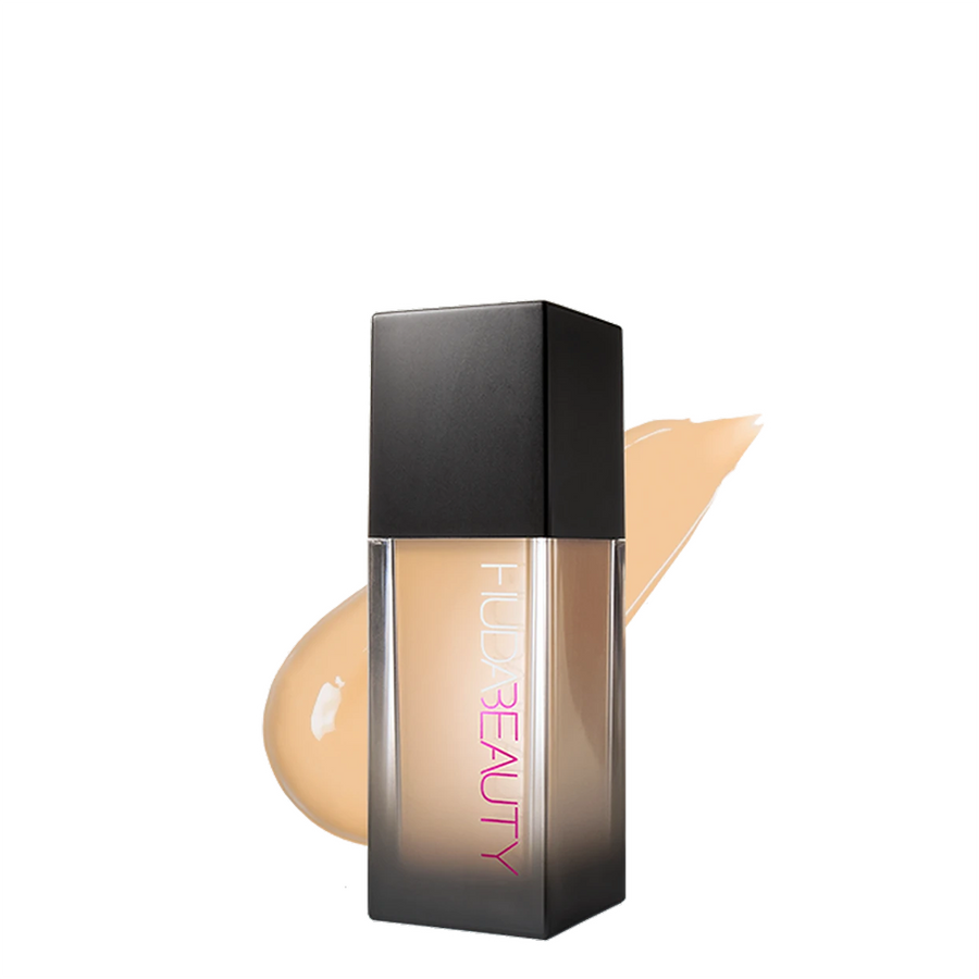 Huda Faux Filter Foundation Instant Coverage, Blurs Skin, Radiant Finish #color_Custard 220N