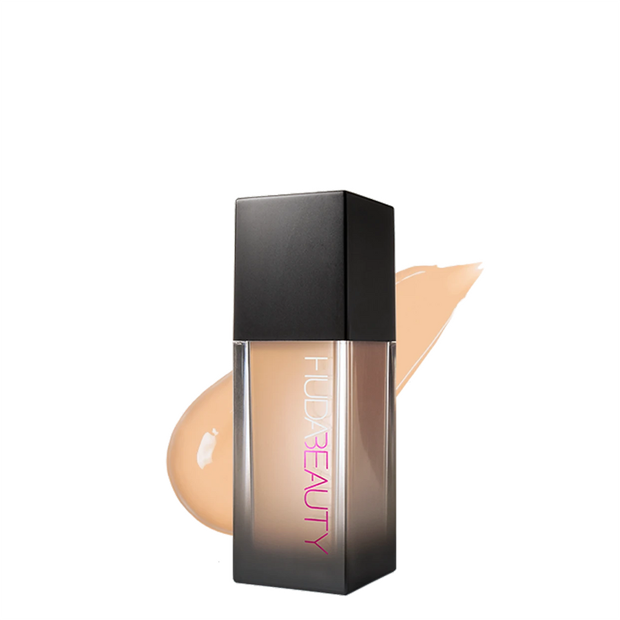 Huda Faux Filter Foundation Instant Coverage, Blurs Skin, Radiant Finish #color_Macaroon 230N
