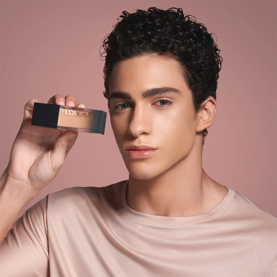 Huda Beauty FauxFilter Foundation Instant Coverage, Blurs Skin, Radiant Finish #color_Toasted Coconut 240N