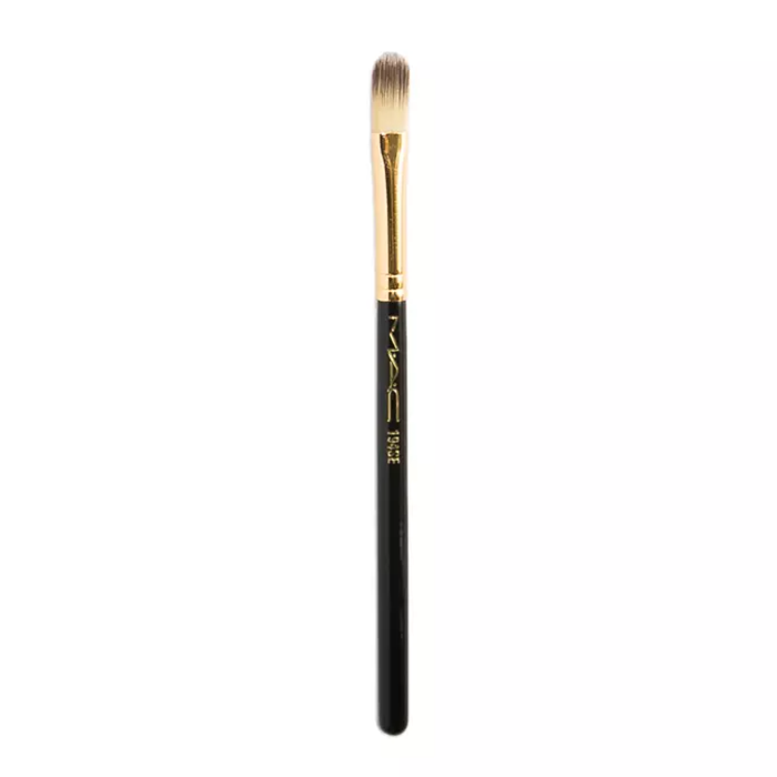 MAC Cosmetics Eye Concealer Brush 194SE | Ramfa Beauty