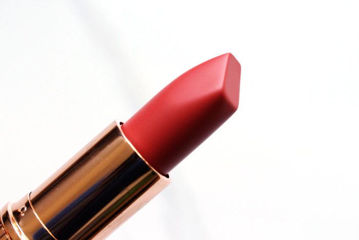 Charlotte Tilbury Matte Revolution Lipstick 3.5g Long-Lasting Matte Shades #color_Sexy Sienna